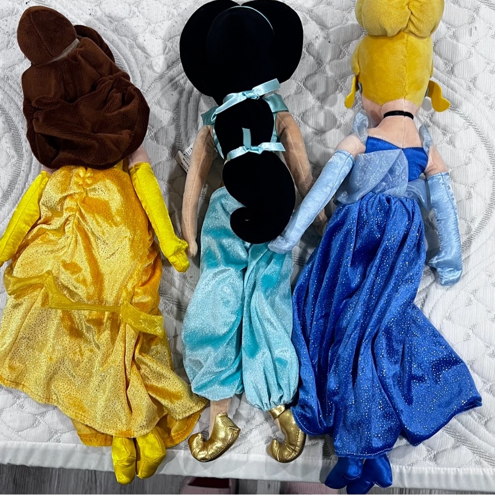 Disney Princesses Soft Plush Dolls .